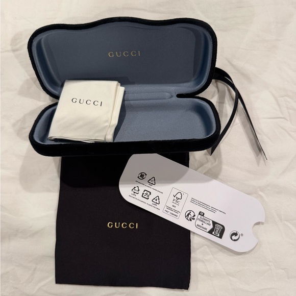 Gucci Black Glasses Case - Picture 1 of 3